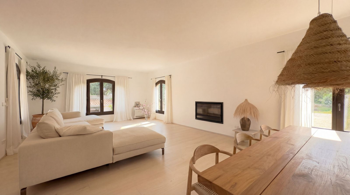 b2ebf3e25849a39289301e0c1f6733b8 - 7