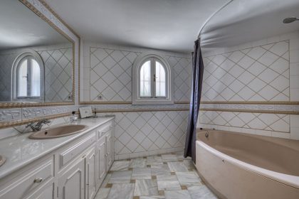 b322ac927008bc494fb93d4e86b1471b - 29