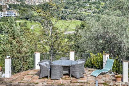 b322ac927008bc494fb93d4e86b1471b - 41