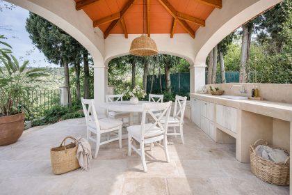 b322ac927008bc494fb93d4e86b1471b - 46