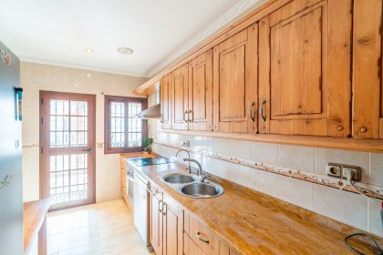 b33da6f3a79383c34e15bf4bf2632fdc - 10