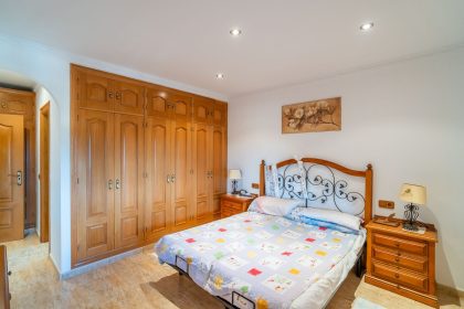 b33da6f3a79383c34e15bf4bf2632fdc - 14