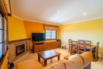 b33da6f3a79383c34e15bf4bf2632fdc - 2