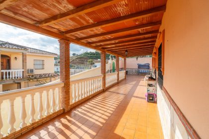 b33da6f3a79383c34e15bf4bf2632fdc - 21