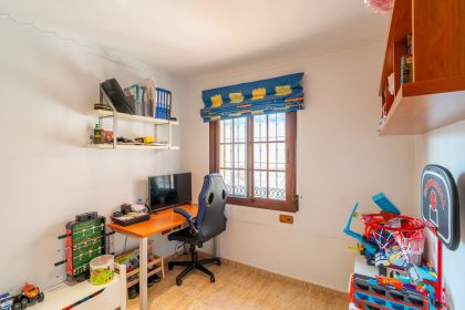 b33da6f3a79383c34e15bf4bf2632fdc - 38