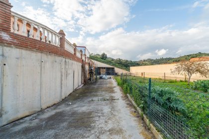 b33da6f3a79383c34e15bf4bf2632fdc - 44