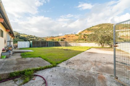 b33da6f3a79383c34e15bf4bf2632fdc - 51