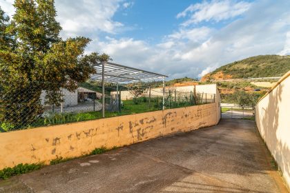 b33da6f3a79383c34e15bf4bf2632fdc - 52