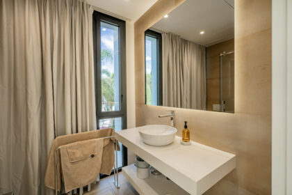 b34148a735ebbc041abcd978b35cbd0b - 14