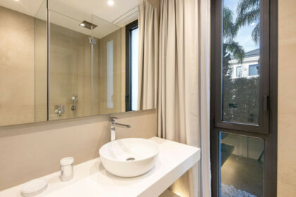 b34148a735ebbc041abcd978b35cbd0b - 48