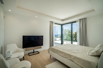 b34148a735ebbc041abcd978b35cbd0b - 8