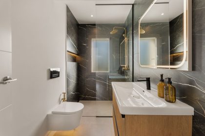 b3468618121865eaa6ce9870fcb7bf4a - 12