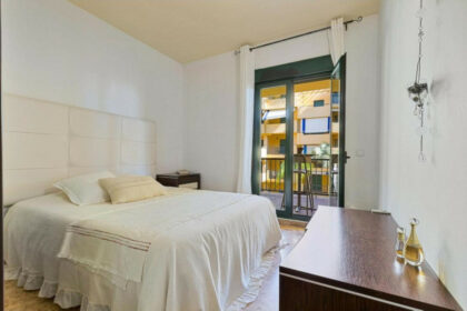 b34dfa647bd2aa2eaa052fe33bebe110 - 11