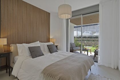 b37452d9891690a96936a0b26103a25d - 16