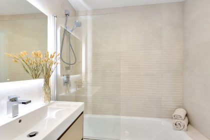 b37452d9891690a96936a0b26103a25d - 27