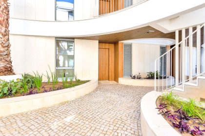 b37452d9891690a96936a0b26103a25d - 34