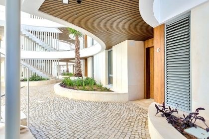 b37452d9891690a96936a0b26103a25d - 35