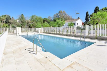 b37452d9891690a96936a0b26103a25d - 37