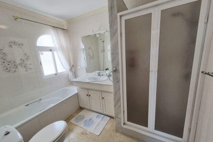 b3d7d7215547f834f04f7e2f7de49949 - 14