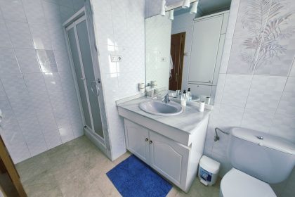 b3d7d7215547f834f04f7e2f7de49949 - 17