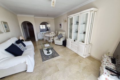 b3d7d7215547f834f04f7e2f7de49949 - 18