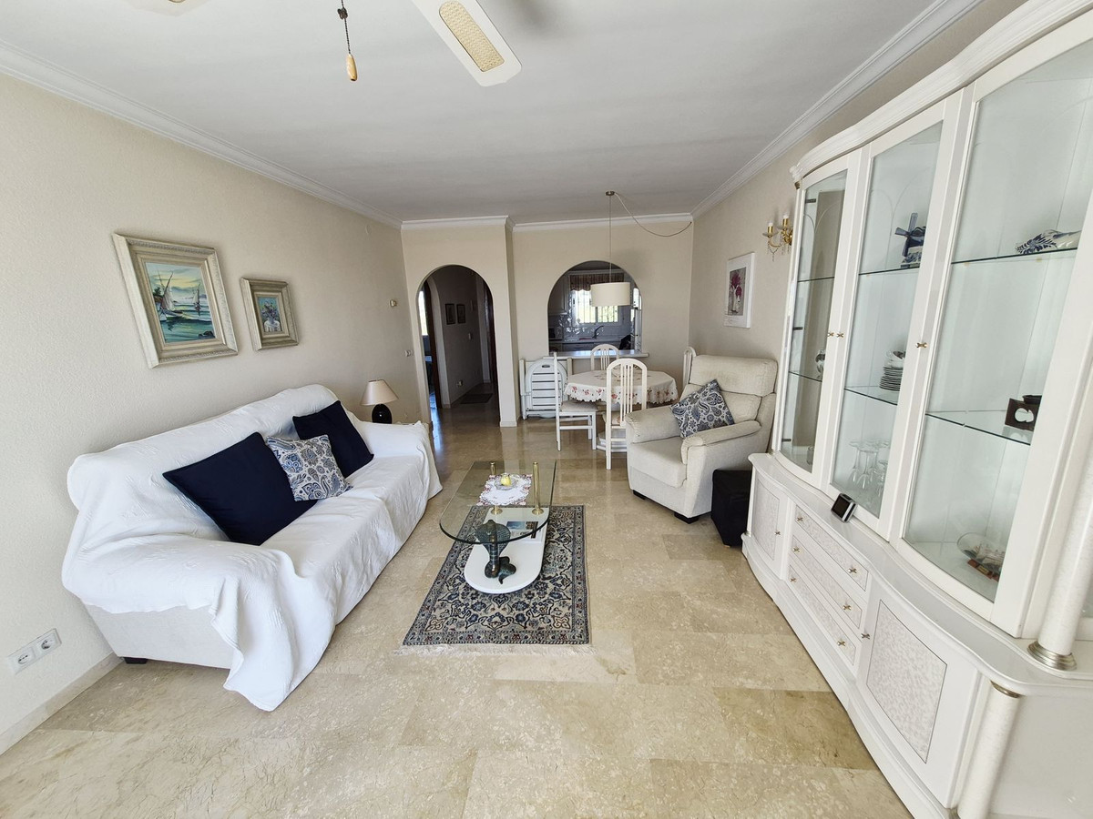 b3d7d7215547f834f04f7e2f7de49949 - 6