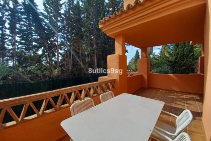 b40002e16da63742863b4a1efdc71134 - 12