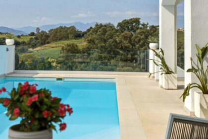 b40497574ef052328dd5b2db8f8687d8 - 13