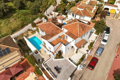 b40497574ef052328dd5b2db8f8687d8 - 2