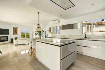 b40497574ef052328dd5b2db8f8687d8 - 8