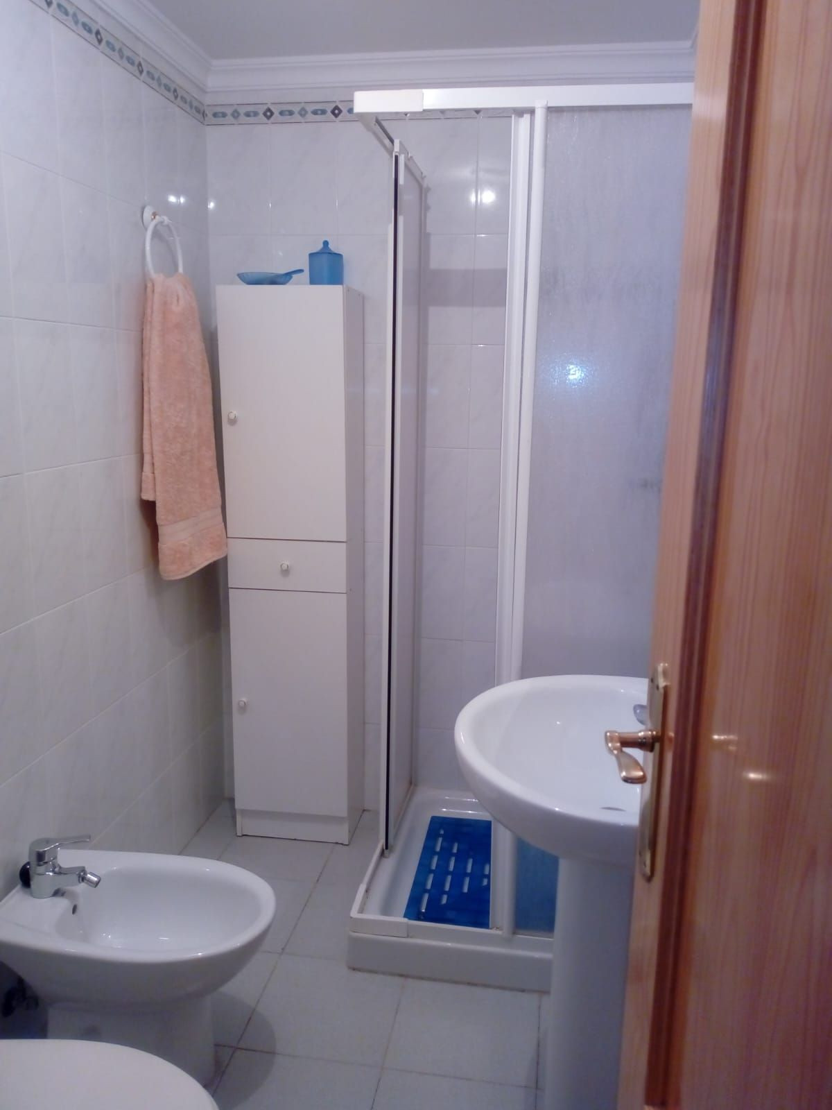 b40b9d19cce3d5fb8a584f85e453d15b - 12