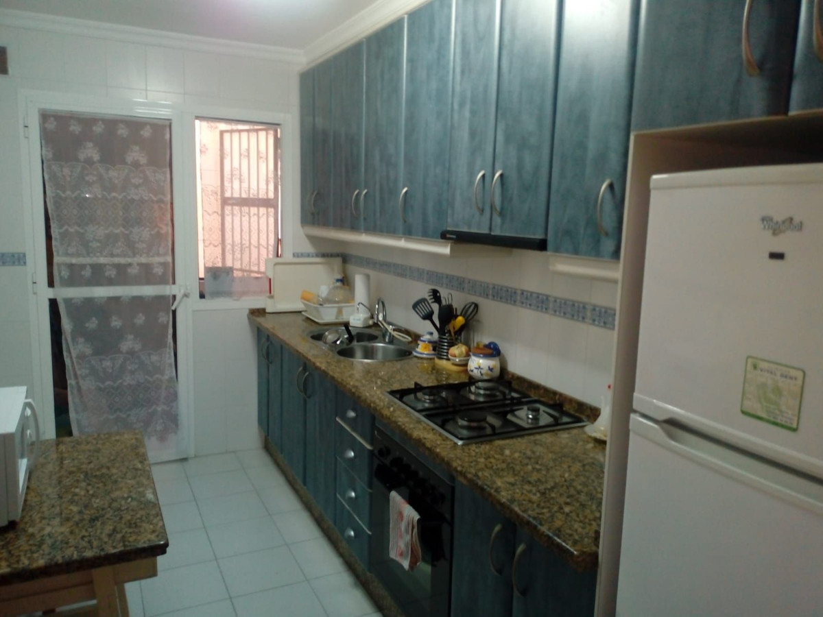 b40b9d19cce3d5fb8a584f85e453d15b - 8