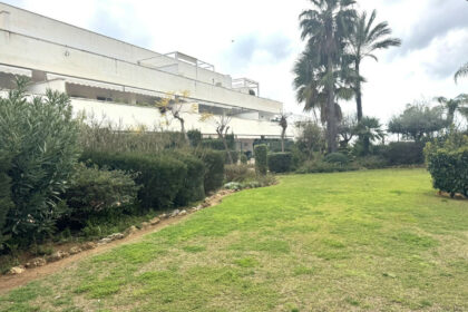 b433381a7a1420e63cf4a176bed14cc6 - 17