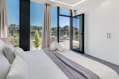 b509928088efde690d8a2721898e607d - 13