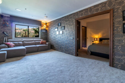 b52ca5fa8f0c5b799d1d8592305155be - 22