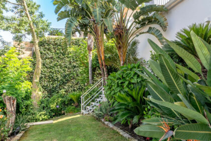 b52ca5fa8f0c5b799d1d8592305155be - 26