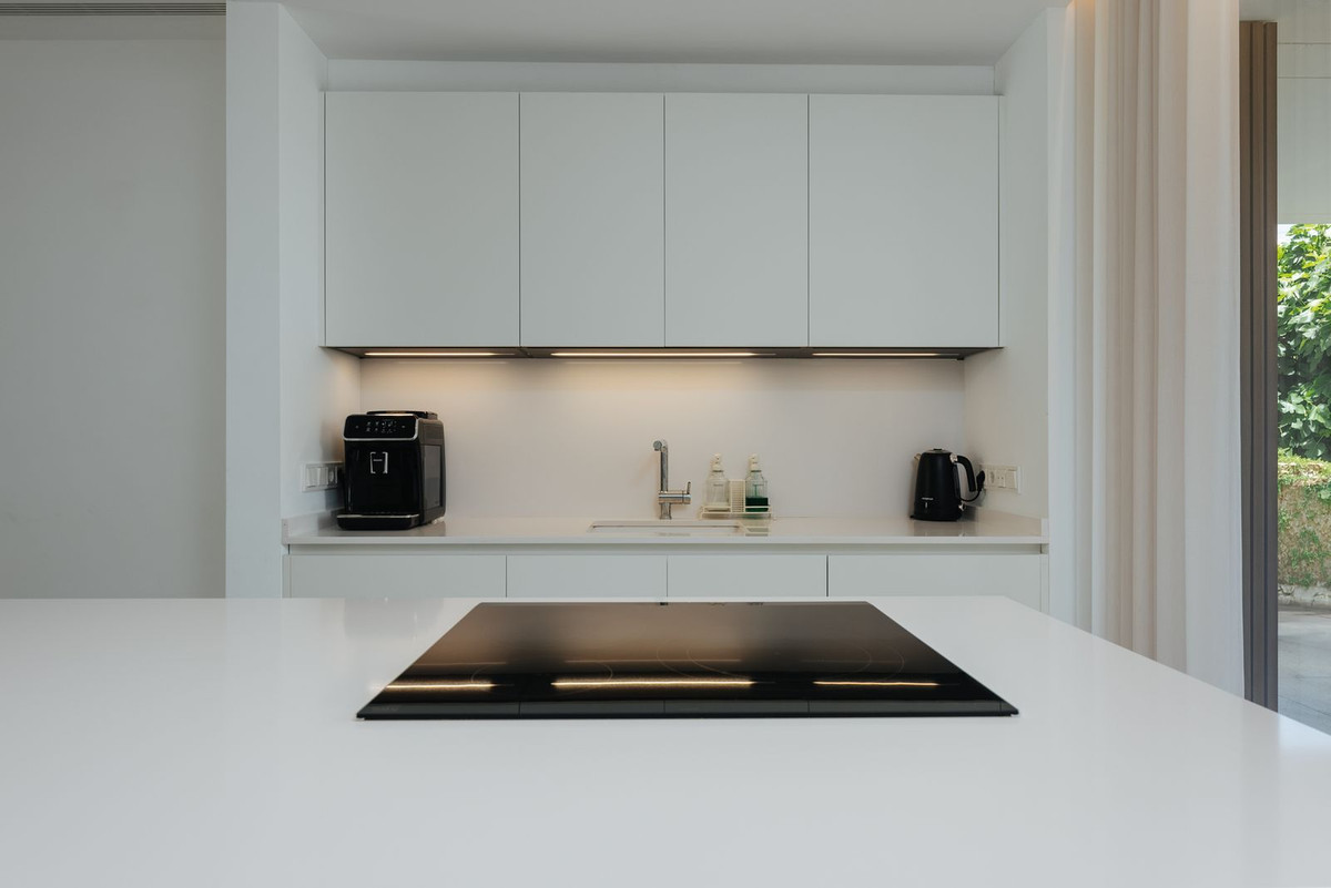 b54f123bd60175c1c6165fe9f79c7b9c - 18