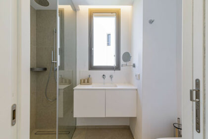 b54f123bd60175c1c6165fe9f79c7b9c - 23