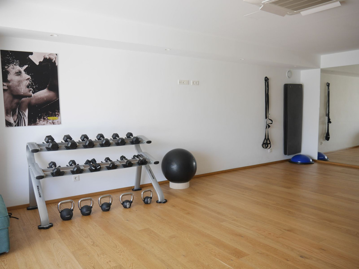 b54f123bd60175c1c6165fe9f79c7b9c - 29