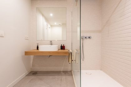 b6ad4308b293ba7eacadc6d34a282f54 - 21