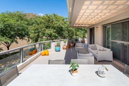 b6f91481a9976f929b9e05ab23da75c7 - 4