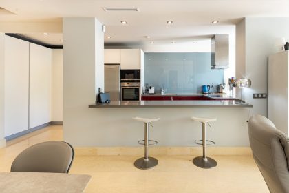 b6f91481a9976f929b9e05ab23da75c7 - 9