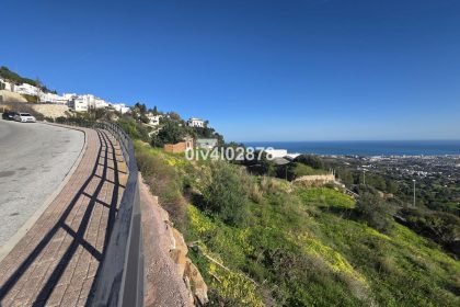 b742315f5f2c1bb6a803c87b26e9510c - 4