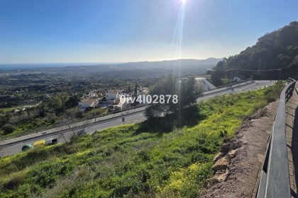 b742315f5f2c1bb6a803c87b26e9510c - 5