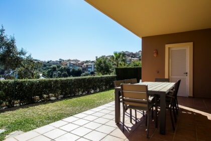 b7733d9f568d49be002c9ff6d14b565f - 38