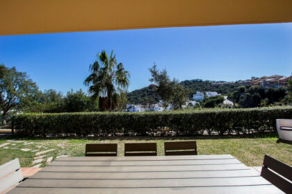 b7733d9f568d49be002c9ff6d14b565f - 4