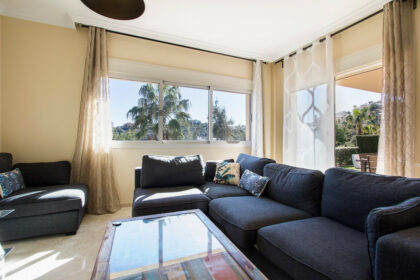 b7733d9f568d49be002c9ff6d14b565f - 6