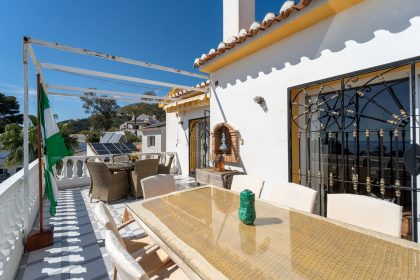 b7ca0b0b644335d117d3a1136231a335 - 13