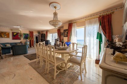 b7ca0b0b644335d117d3a1136231a335 - 14