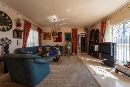 b7ca0b0b644335d117d3a1136231a335 - 16